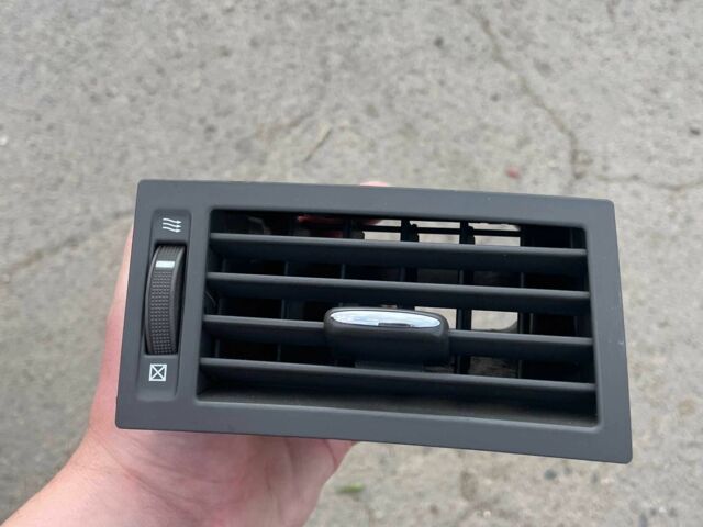 Черный Лексус ГС, объемом двигателя 3 л и пробегом 200 тыс. км за 1500 $, фото 18 на Automoto.ua