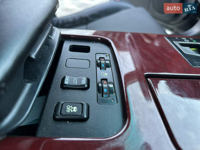 Чорний Лексус ГС, об'ємом двигуна 3 л та пробігом 328 тис. км за 7500 $, фото 25 на Automoto.ua