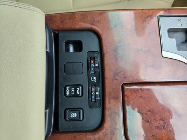 Чорний Лексус ГС, об'ємом двигуна 3 л та пробігом 300 тис. км за 9900 $, фото 7 на Automoto.ua