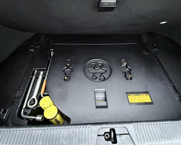 Черный Лексус ГС, объемом двигателя 3.46 л и пробегом 293 тыс. км за 8800 $, фото 16 на Automoto.ua