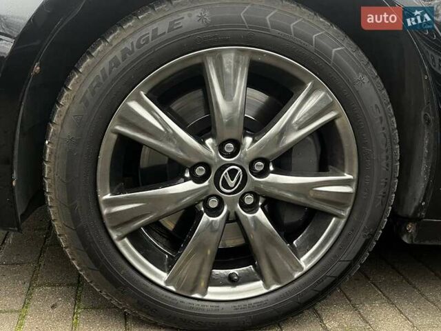 Чорний Лексус ГС, об'ємом двигуна 3 л та пробігом 311 тис. км за 9800 $, фото 30 на Automoto.ua