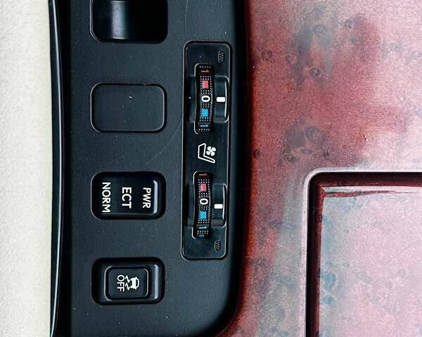 Чорний Лексус ГС, об'ємом двигуна 3 л та пробігом 311 тис. км за 9800 $, фото 29 на Automoto.ua