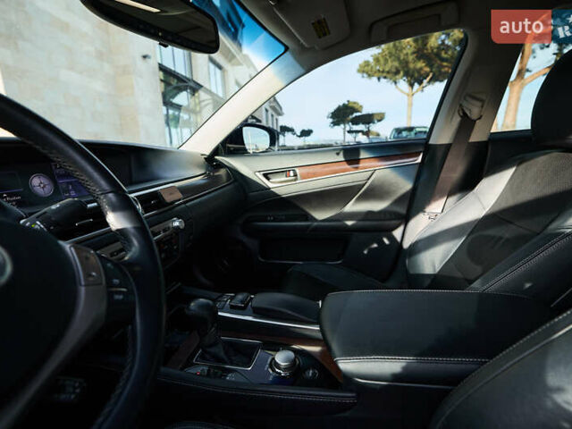 Черный Лексус ГС, объемом двигателя 3.46 л и пробегом 170 тыс. км за 17500 $, фото 15 на Automoto.ua