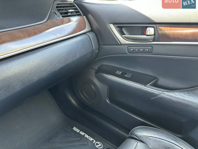 Чорний Лексус ГС, об'ємом двигуна 3.46 л та пробігом 210 тис. км за 17700 $, фото 12 на Automoto.ua