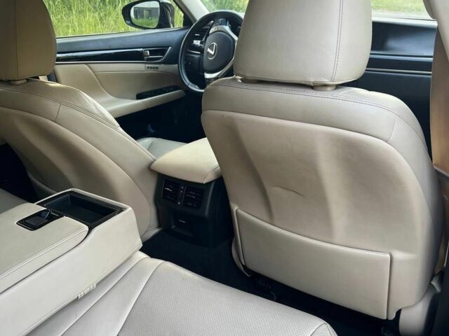 Чорний Лексус ГС, об'ємом двигуна 3.5 л та пробігом 258 тис. км за 17800 $, фото 6 на Automoto.ua