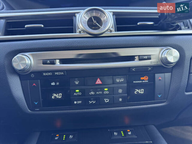 Черный Лексус ГС, объемом двигателя 2.5 л и пробегом 165 тыс. км за 16526 $, фото 12 на Automoto.ua