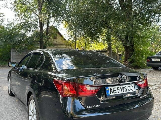 Черный Лексус ГС, объемом двигателя 2.5 л и пробегом 235 тыс. км за 15500 $, фото 6 на Automoto.ua