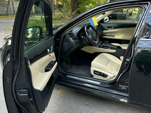 Черный Лексус ГС, объемом двигателя 2.5 л и пробегом 235 тыс. км за 15500 $, фото 13 на Automoto.ua