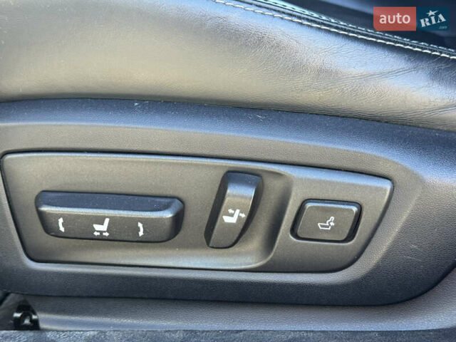 Черный Лексус ГС, объемом двигателя 2.5 л и пробегом 165 тыс. км за 16526 $, фото 7 на Automoto.ua