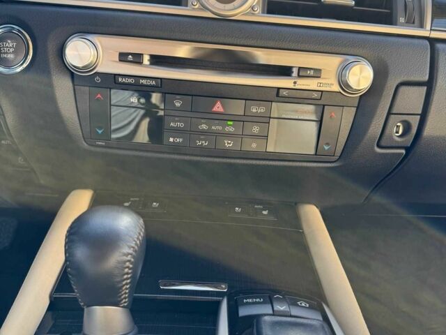 Черный Лексус ГС, объемом двигателя 2.5 л и пробегом 54 тыс. км за 25300 $, фото 5 на Automoto.ua