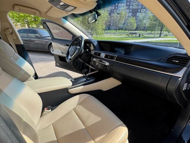 Черный Лексус ГС, объемом двигателя 2.5 л и пробегом 54 тыс. км за 25300 $, фото 2 на Automoto.ua