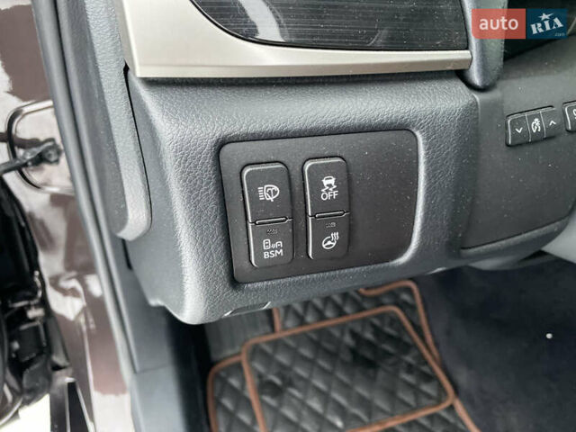 Коричневий Лексус ГС, об'ємом двигуна 3.46 л та пробігом 184 тис. км за 17950 $, фото 14 на Automoto.ua