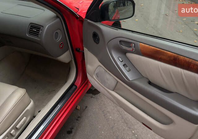 Красный Лексус ГС, объемом двигателя 3 л и пробегом 316 тыс. км за 5900 $, фото 8 на Automoto.ua