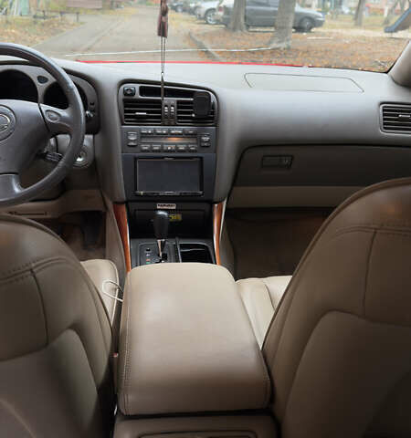 Красный Лексус ГС, объемом двигателя 3 л и пробегом 316 тыс. км за 5900 $, фото 11 на Automoto.ua