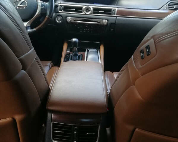 Красный Лексус ГС, объемом двигателя 3.46 л и пробегом 189 тыс. км за 22500 $, фото 9 на Automoto.ua