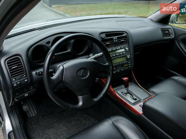 Лексус ГС, объемом двигателя 3 л и пробегом 24 тыс. км за 35000 $, фото 23 на Automoto.ua