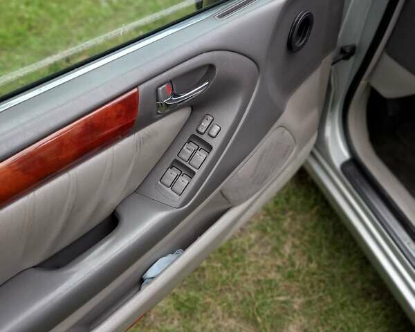 Сірий Лексус ГС, об'ємом двигуна 3 л та пробігом 260 тис. км за 4600 $, фото 21 на Automoto.ua