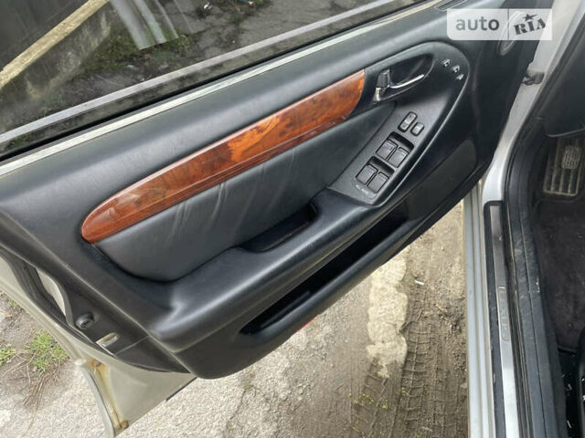 Серый Лексус ГС, объемом двигателя 3 л и пробегом 498 тыс. км за 4300 $, фото 6 на Automoto.ua
