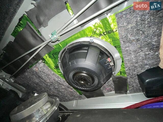 Сірий Лексус ГС, об'ємом двигуна 3 л та пробігом 314 тис. км за 7900 $, фото 26 на Automoto.ua