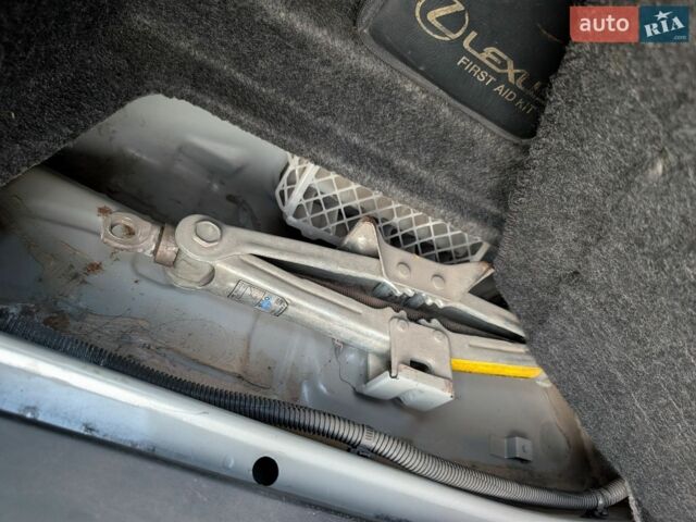 Сірий Лексус ГС, об'ємом двигуна 3 л та пробігом 205 тис. км за 6200 $, фото 10 на Automoto.ua