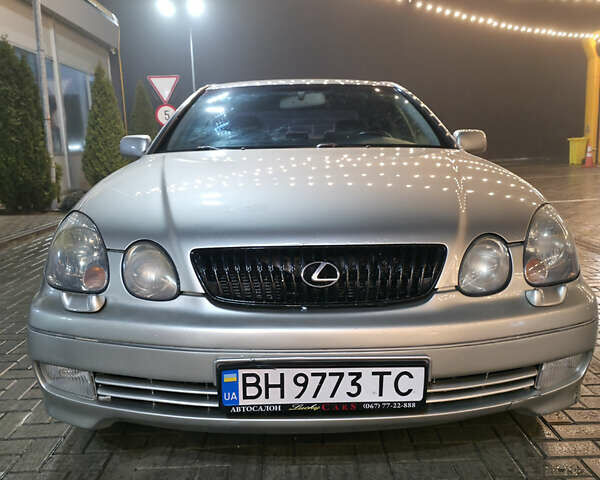 Серый Лексус ГС, объемом двигателя 3 л и пробегом 299 тыс. км за 5700 $, фото 2 на Automoto.ua