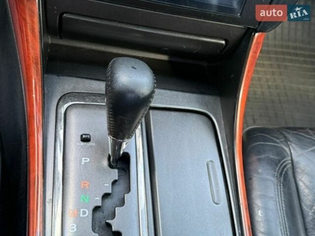 Серый Лексус ГС, объемом двигателя 3 л и пробегом 301 тыс. км за 5400 $, фото 15 на Automoto.ua