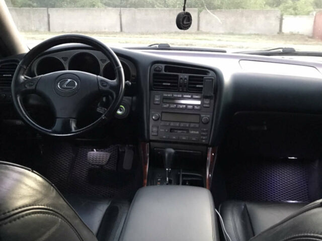 Сірий Лексус ГС, об'ємом двигуна 3 л та пробігом 500 тис. км за 7000 $, фото 3 на Automoto.ua