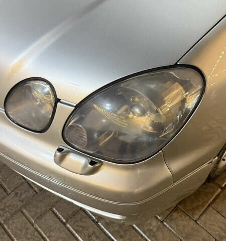 Серый Лексус ГС, объемом двигателя 3 л и пробегом 299 тыс. км за 5700 $, фото 19 на Automoto.ua