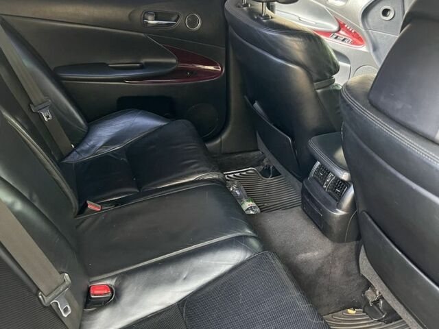 Серый Лексус ГС, объемом двигателя 3 л и пробегом 200 тыс. км за 6250 $, фото 6 на Automoto.ua