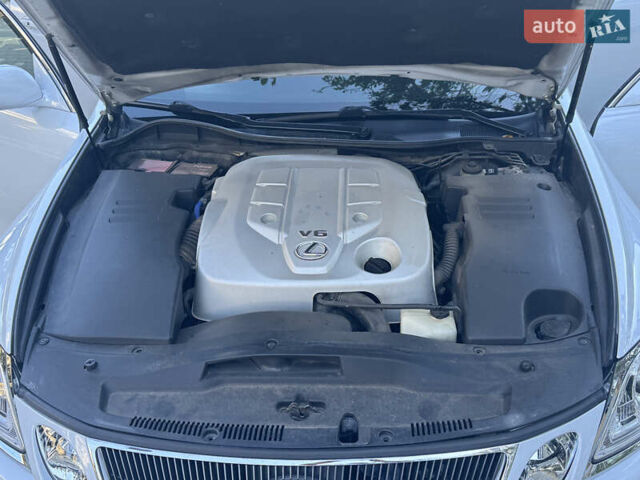Сірий Лексус ГС, об'ємом двигуна 3 л та пробігом 250 тис. км за 7950 $, фото 48 на Automoto.ua