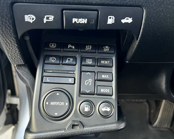 Серый Лексус ГС, объемом двигателя 3 л и пробегом 370 тыс. км за 7700 $, фото 21 на Automoto.ua