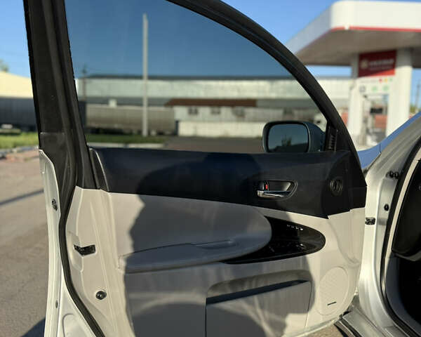 Сірий Лексус ГС, об'ємом двигуна 3 л та пробігом 205 тис. км за 11500 $, фото 13 на Automoto.ua