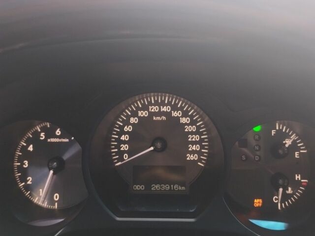 Сірий Лексус ГС, об'ємом двигуна 3 л та пробігом 284 тис. км за 7500 $, фото 4 на Automoto.ua