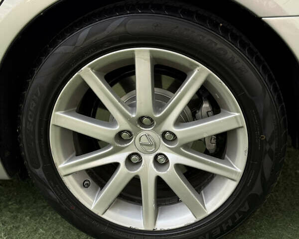 Серый Лексус ГС, объемом двигателя 3 л и пробегом 191 тыс. км за 8900 $, фото 28 на Automoto.ua