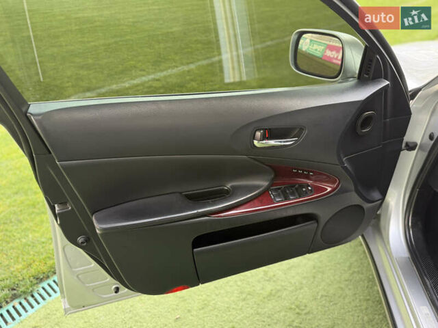 Серый Лексус ГС, объемом двигателя 3 л и пробегом 191 тыс. км за 8900 $, фото 30 на Automoto.ua
