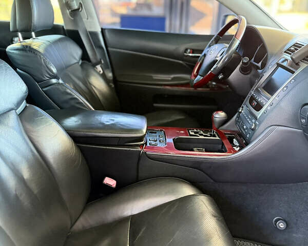 Серый Лексус ГС, объемом двигателя 3 л и пробегом 259 тыс. км за 10499 $, фото 9 на Automoto.ua