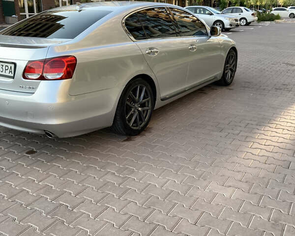Серый Лексус ГС, объемом двигателя 3 л и пробегом 267 тыс. км за 8200 $, фото 4 на Automoto.ua
