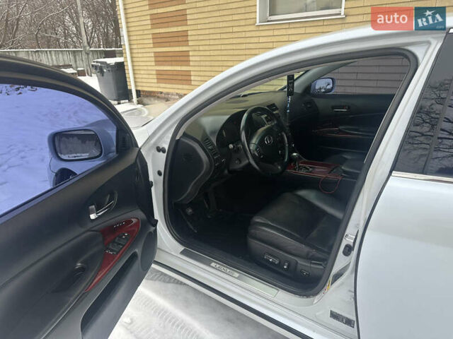 Серый Лексус ГС, объемом двигателя 3 л и пробегом 232 тыс. км за 7300 $, фото 7 на Automoto.ua