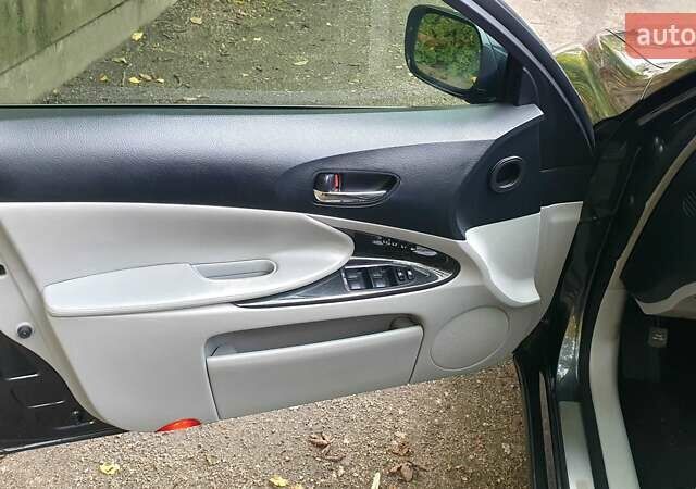 Серый Лексус ГС, объемом двигателя 3.5 л и пробегом 270 тыс. км за 10500 $, фото 2 на Automoto.ua