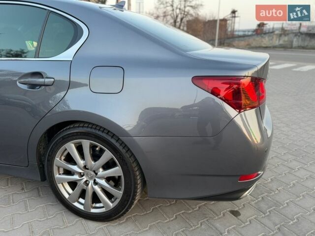 Серый Лексус ГС, объемом двигателя 2.5 л и пробегом 220 тыс. км за 16700 $, фото 17 на Automoto.ua