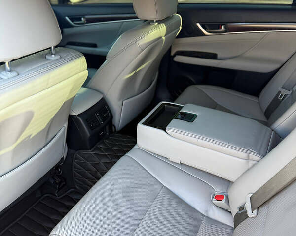 Серый Лексус ГС, объемом двигателя 3.46 л и пробегом 132 тыс. км за 21799 $, фото 12 на Automoto.ua