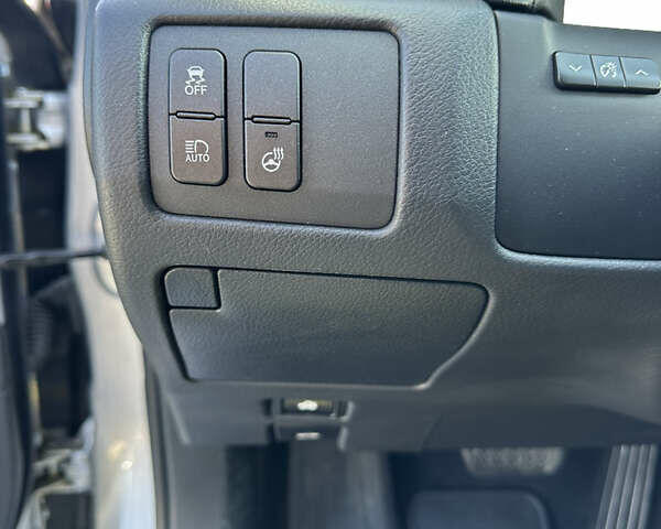 Сірий Лексус ГС, об'ємом двигуна 3.46 л та пробігом 169 тис. км за 29000 $, фото 22 на Automoto.ua