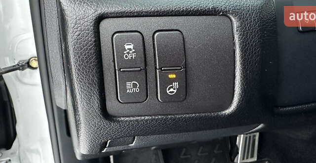 Сірий Лексус ГС, об'ємом двигуна 3.5 л та пробігом 79 тис. км за 27900 $, фото 41 на Automoto.ua