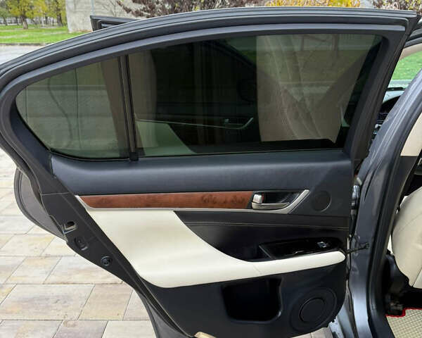 Серый Лексус ГС, объемом двигателя 3.46 л и пробегом 116 тыс. км за 31000 $, фото 16 на Automoto.ua