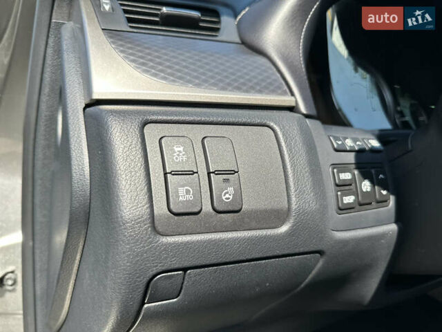 Сірий Лексус ГС, об'ємом двигуна 3.46 л та пробігом 174 тис. км за 25900 $, фото 16 на Automoto.ua