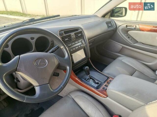 Зеленый Лексус ГС, объемом двигателя 3 л и пробегом 330 тыс. км за 4000 $, фото 14 на Automoto.ua