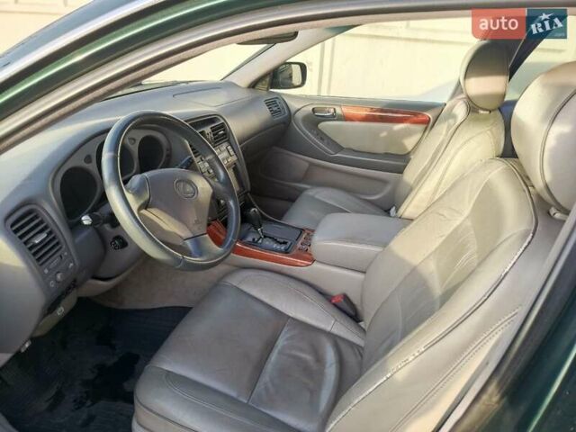 Зеленый Лексус ГС, объемом двигателя 3 л и пробегом 330 тыс. км за 4000 $, фото 12 на Automoto.ua