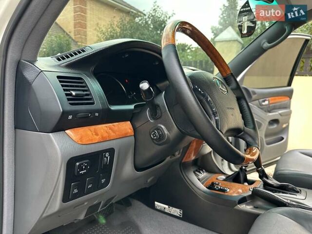 Білий Лексус ГХ, об'ємом двигуна 4.66 л та пробігом 252 тис. км за 17400 $, фото 45 на Automoto.ua