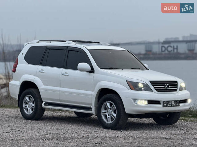 Белый Лексус ГХ, объемом двигателя 4.7 л и пробегом 167 тыс. км за 16400 $, фото 1 на Automoto.ua