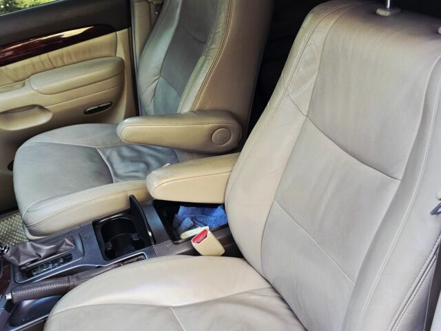 Лексус ГХ 2008 в Марганце на Automoto.ua Белый Лексус ГХ, объемом двигателя 4.7 л и пробегом 253 тыс. км за 19500 $, фото 5 на Automoto.ua